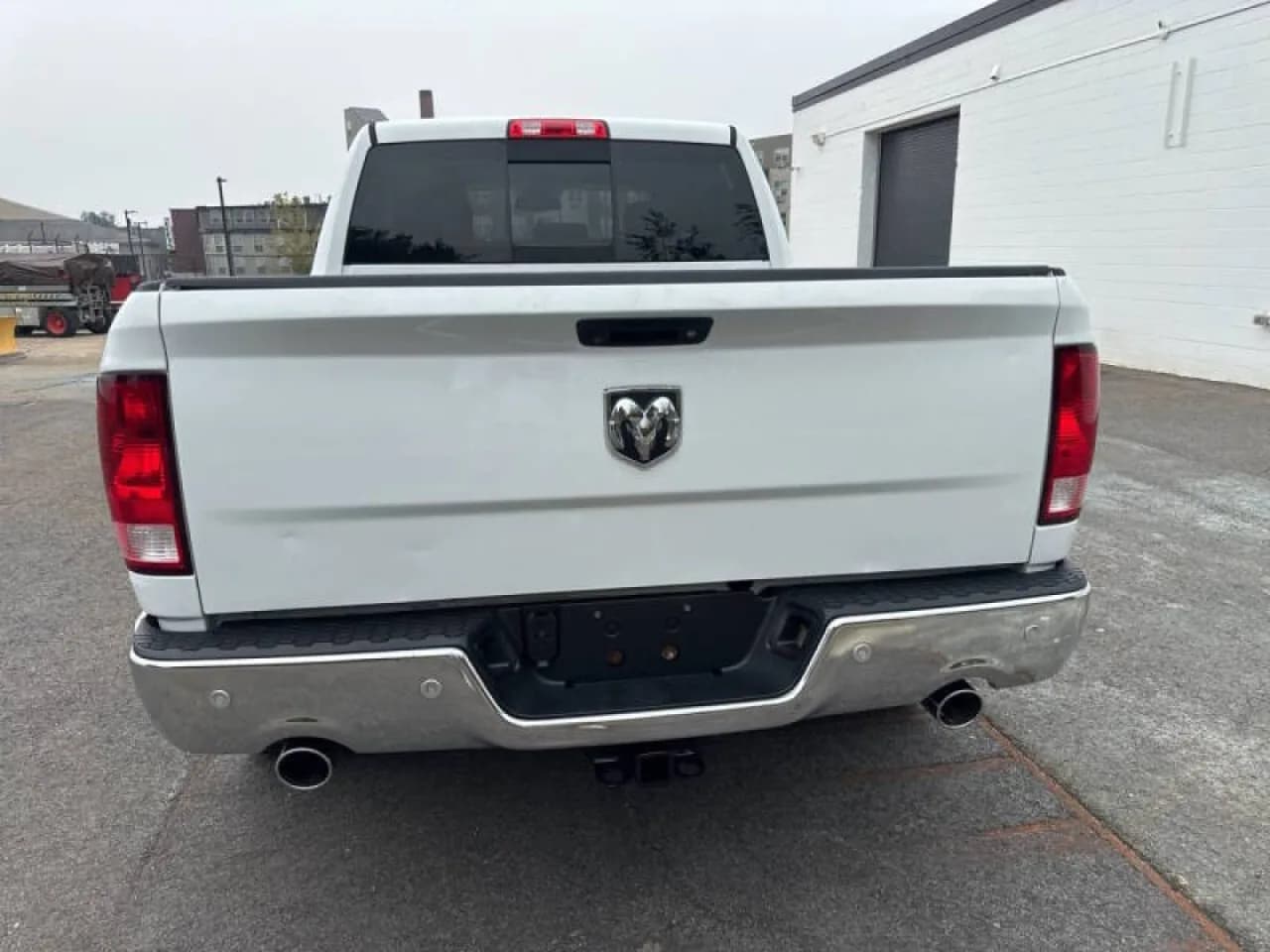 2017 RAM 1500 Big Horn - Thumbnail 5