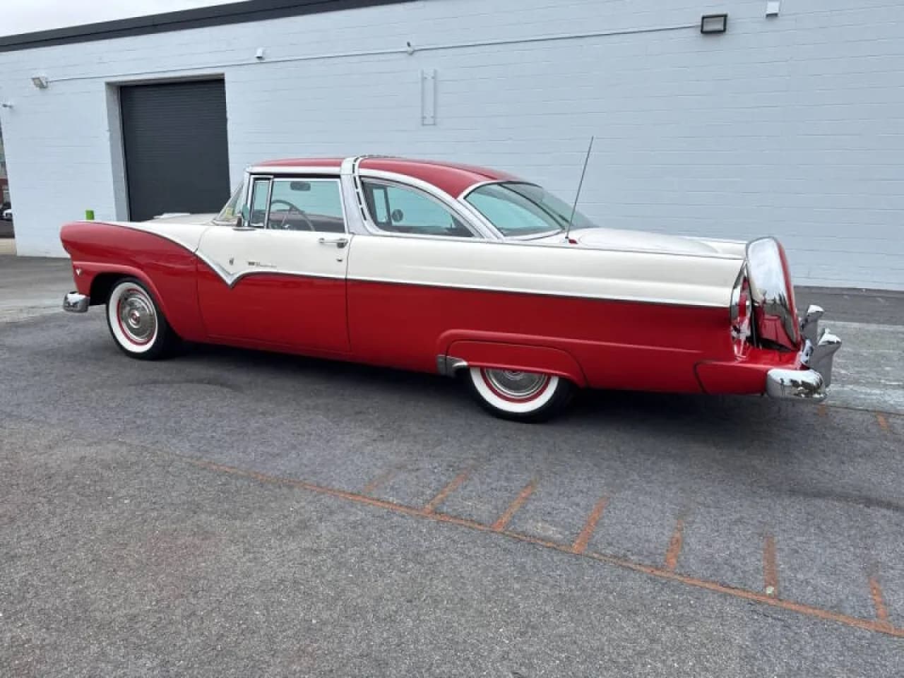 1955 Ford Fairlane - Thumbnail 6