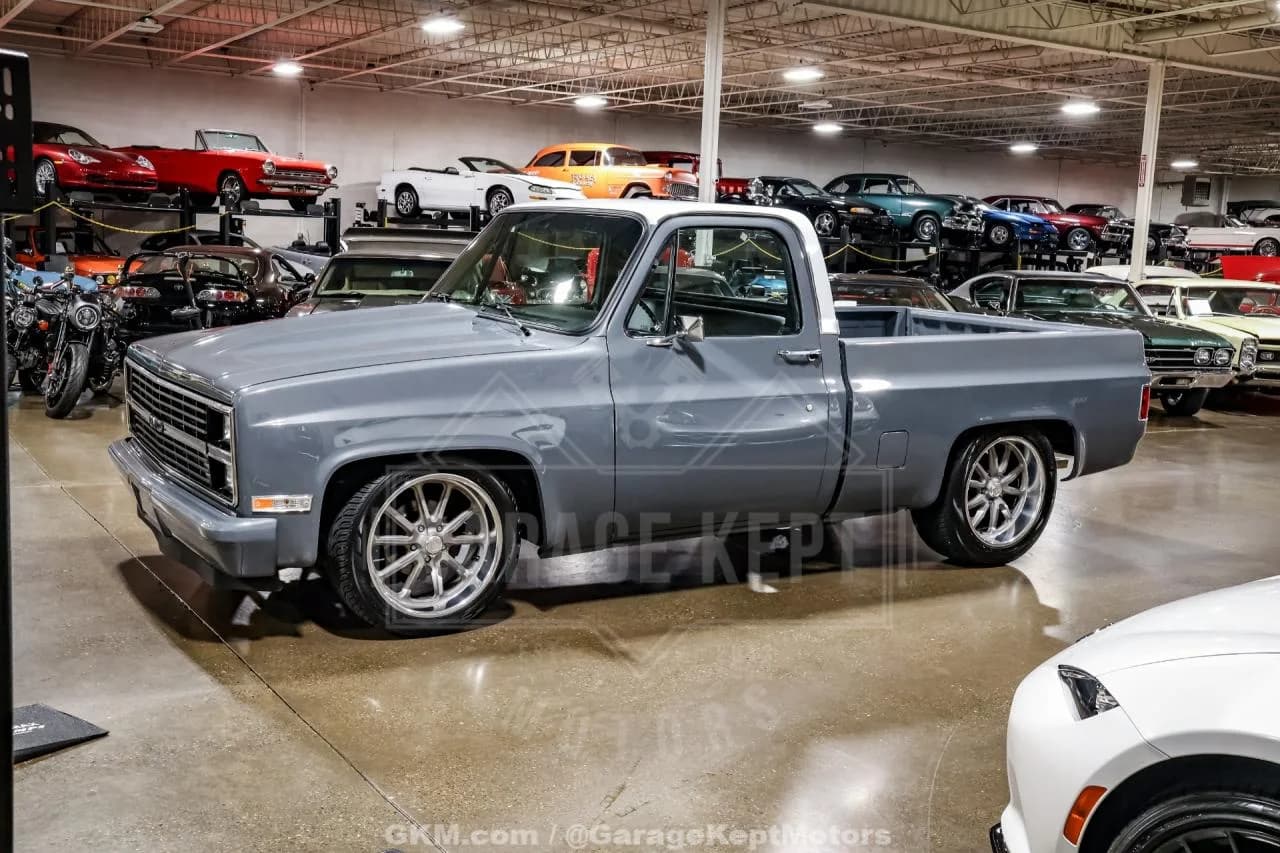 1986 GMC C1500 - Thumbnail 4