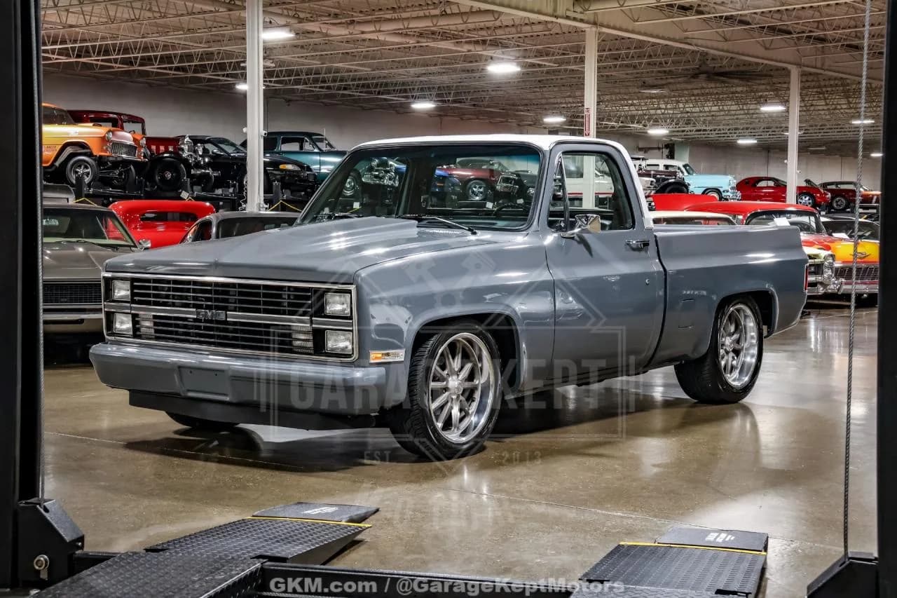 1986 GMC C1500 - Thumbnail 3