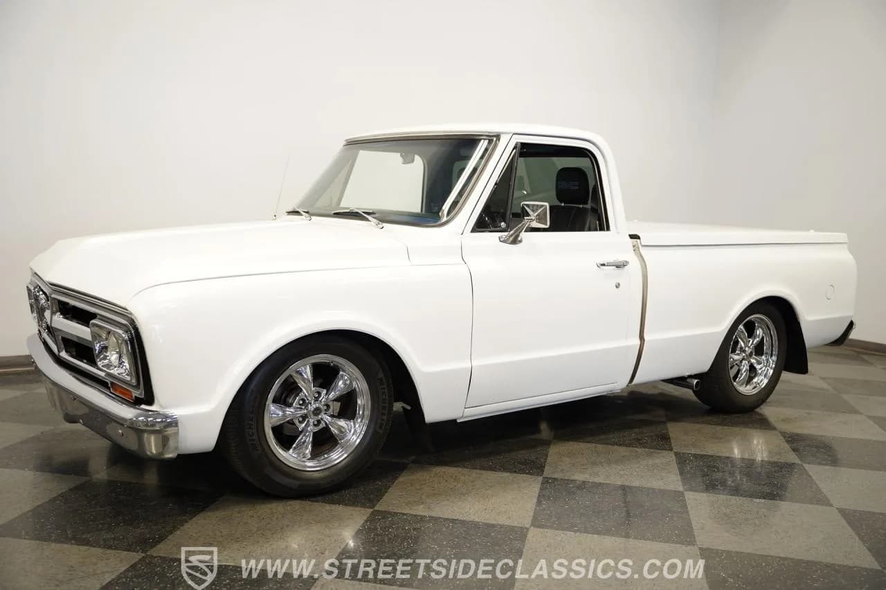 1968 GMC C10 Restomod - Thumbnail 7