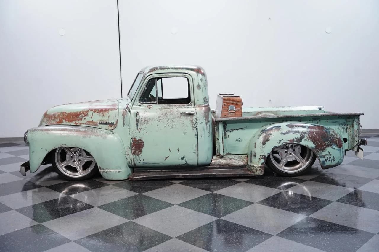 1953 Chevrolet 3100 Patina Restomod - Thumbnail 2