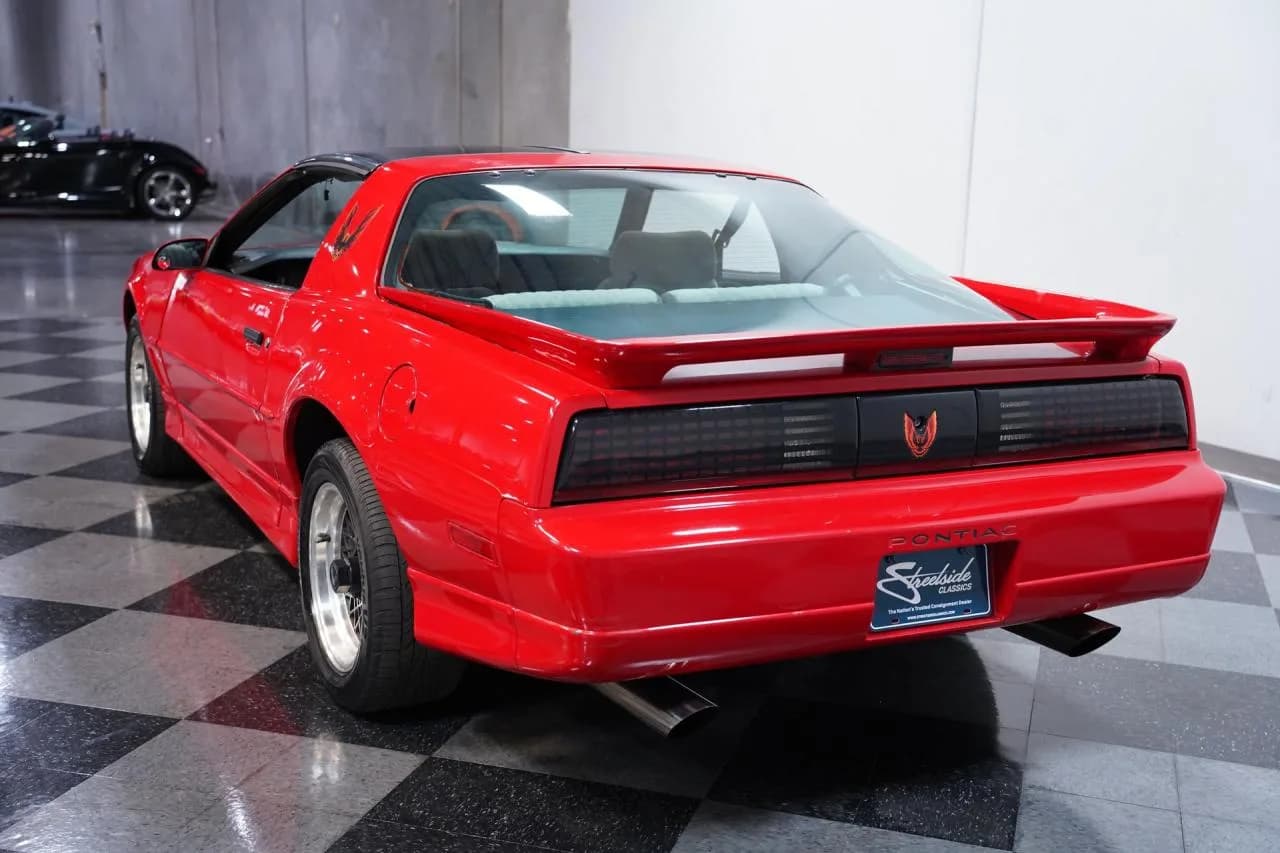 1989 Pontiac Firebird Trans Am WS6 - Thumbnail 8