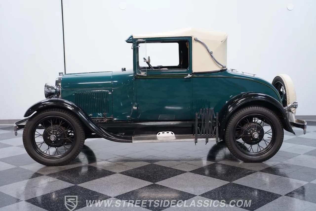 1929 Ford Model A Coupe - Thumbnail 2