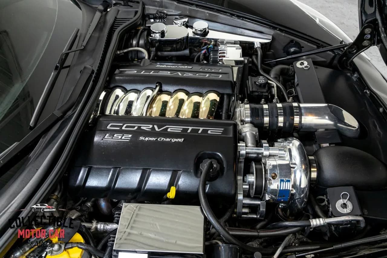 2005 Chevrolet Corvette Convertible - Thumbnail 8