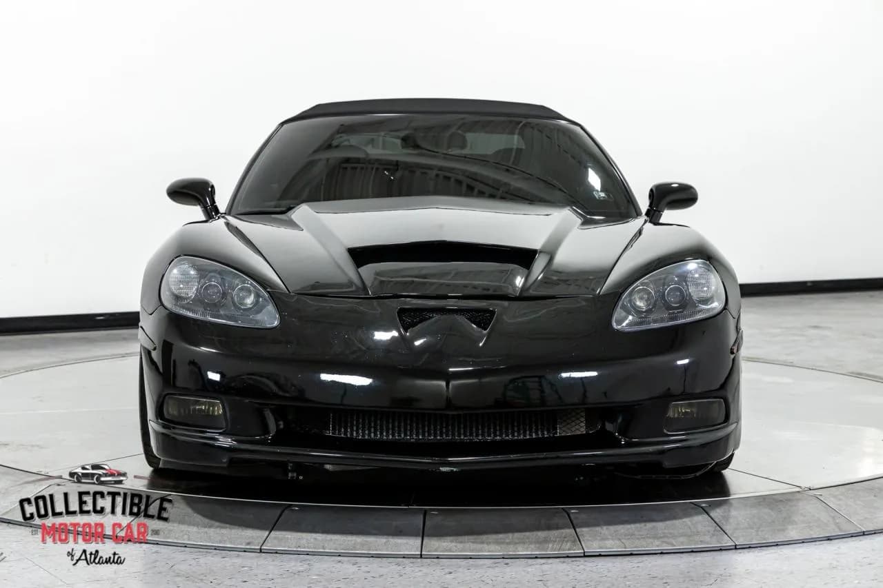 2005 Chevrolet Corvette Convertible - Image 30