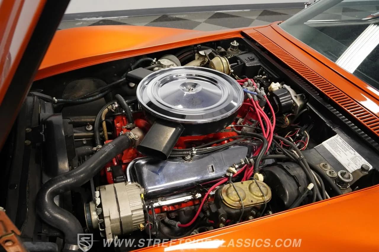 1972 Chevrolet Corvette 454 - Thumbnail 3