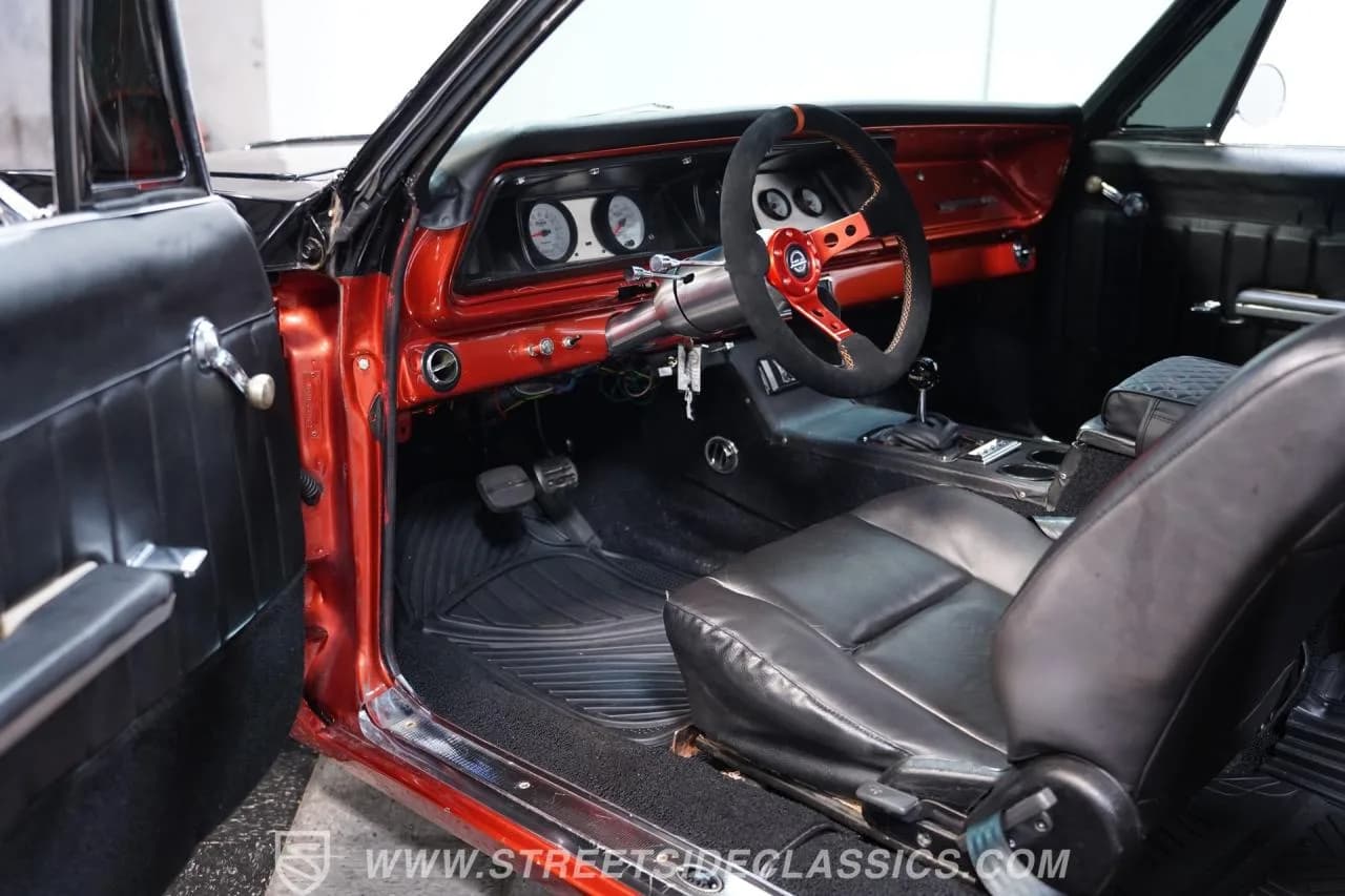 1966 Chevrolet Impala Restomod - Thumbnail 4