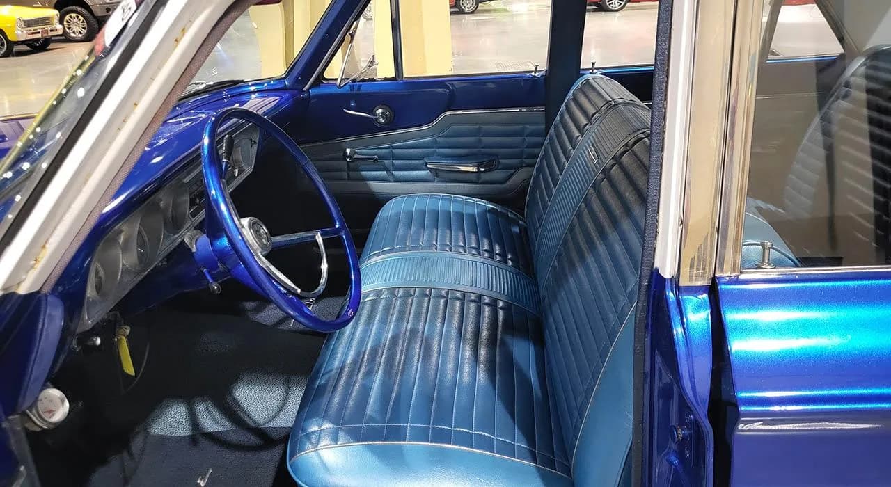 1964 Ford Fairlane - Thumbnail 4