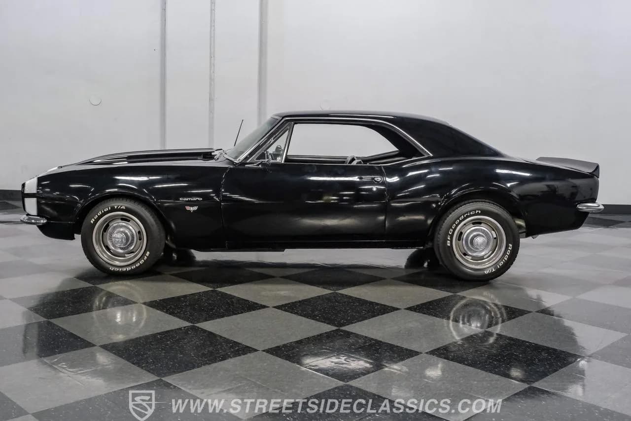 1967 Chevrolet Camaro - Thumbnail 2