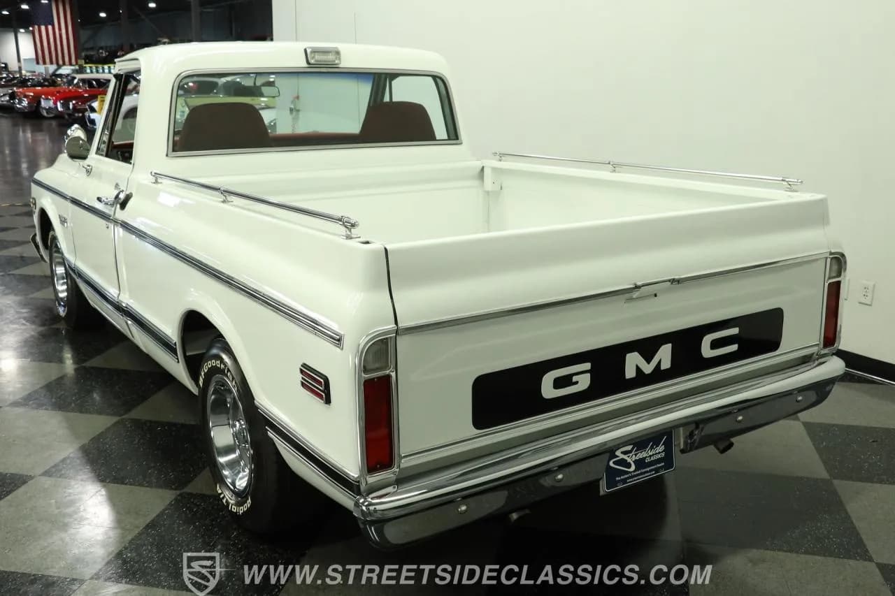 1970 GMC C10 C1500 Custom - Thumbnail 8