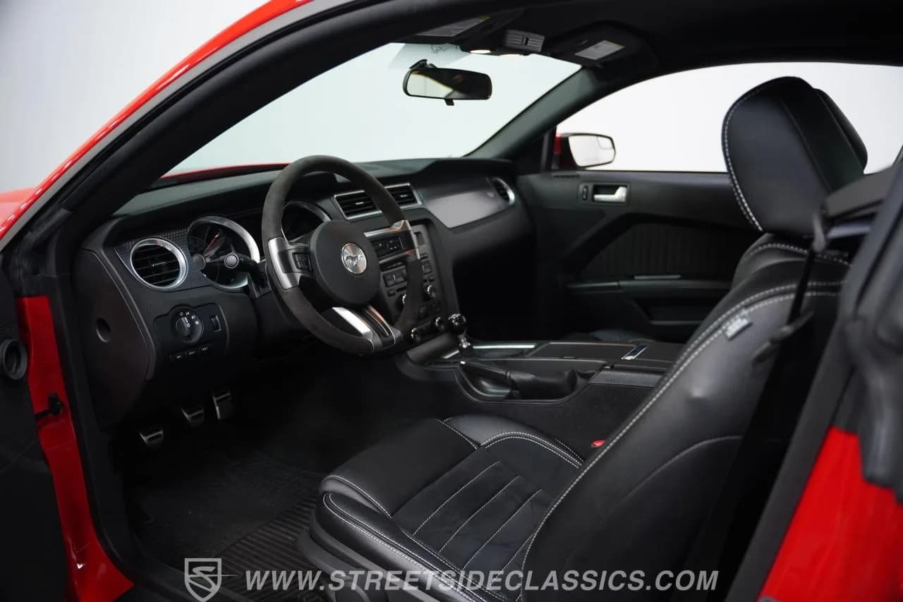 2012 Ford Mustang Boss 302 - Thumbnail 4
