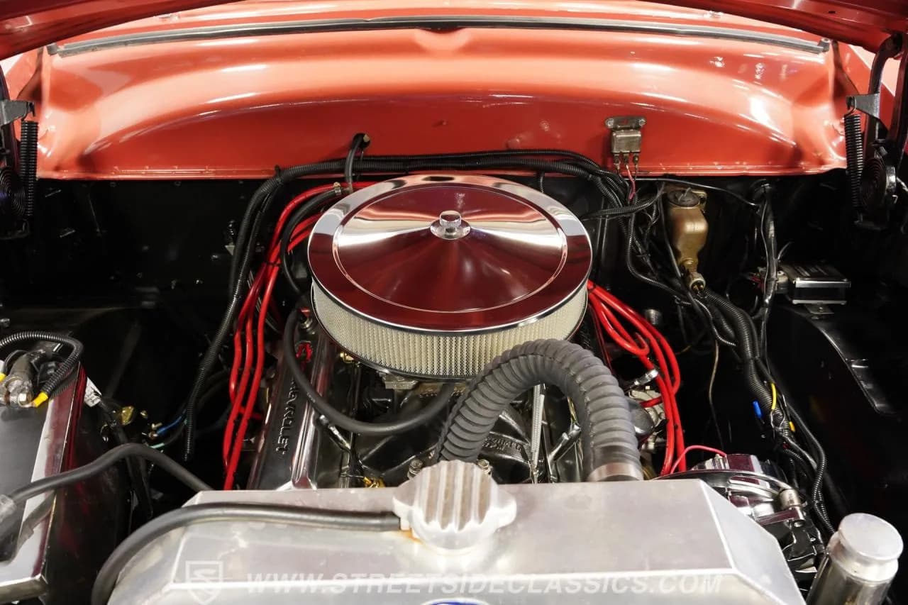 1953 Ford Crestline Victoria - Thumbnail 3