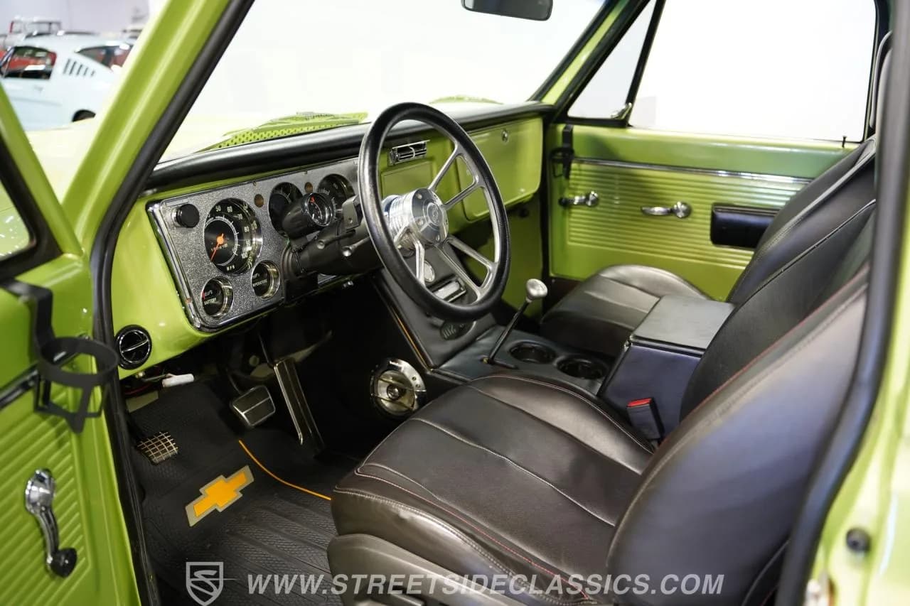 1970 Chevrolet C10 402 - Thumbnail 4