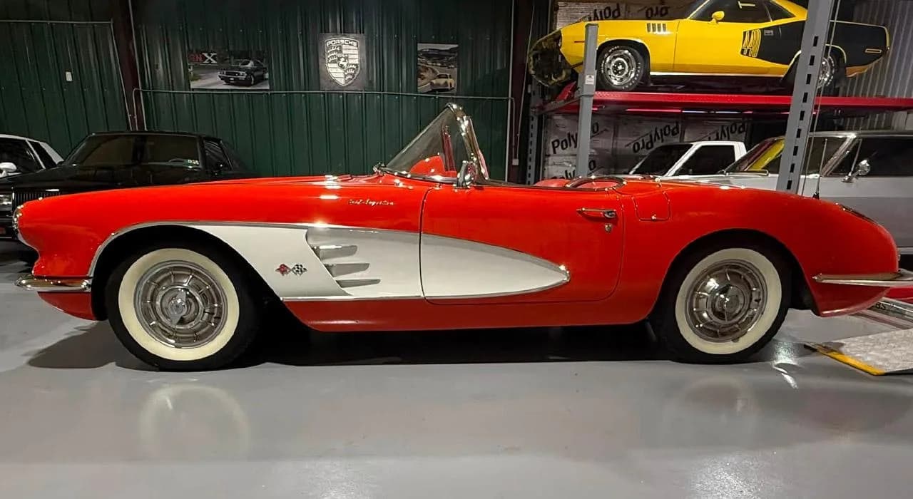 1958 Chevrolet Corvette - Thumbnail 3