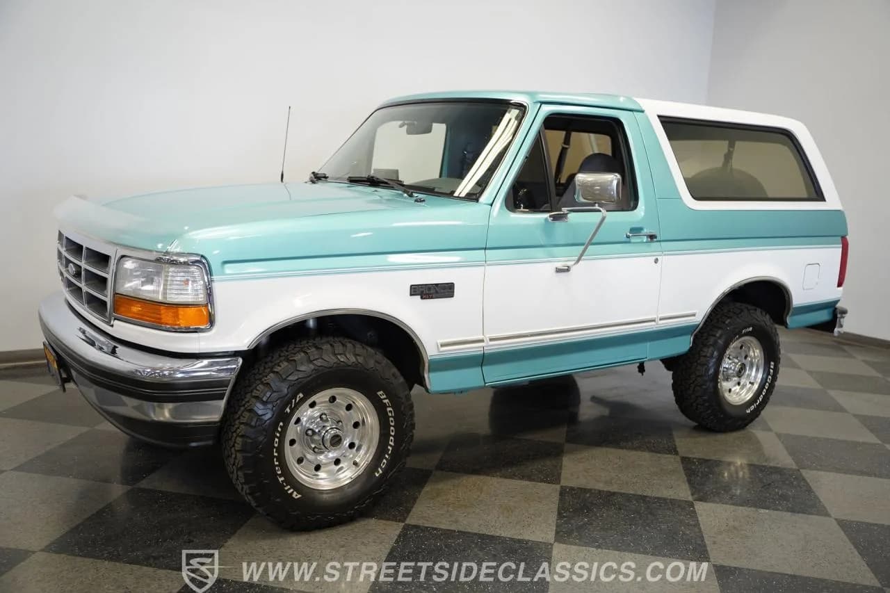 1995 Ford Bronco 4X4 - Thumbnail 7