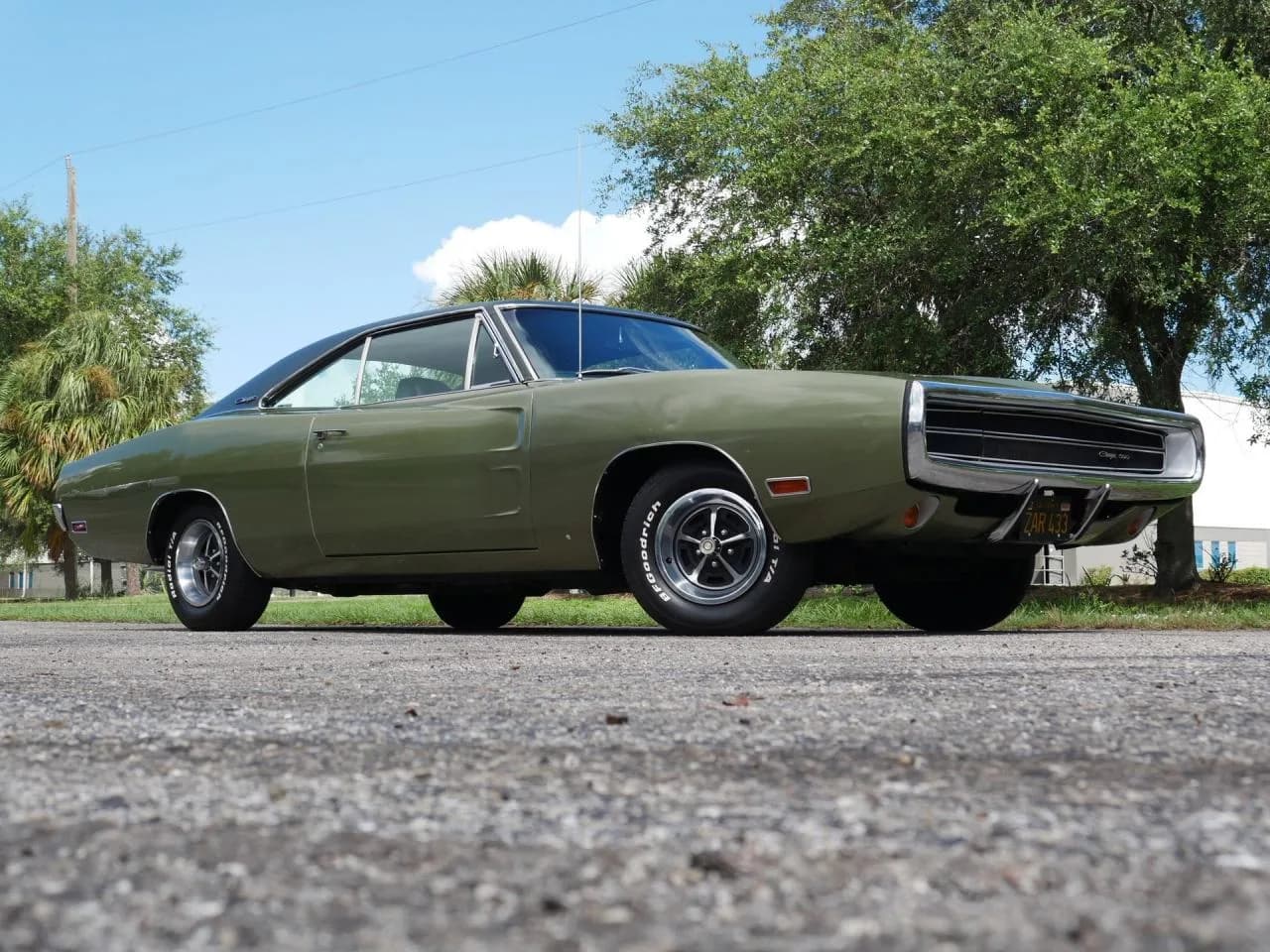 1970 Dodge Charger 500 - Thumbnail 3