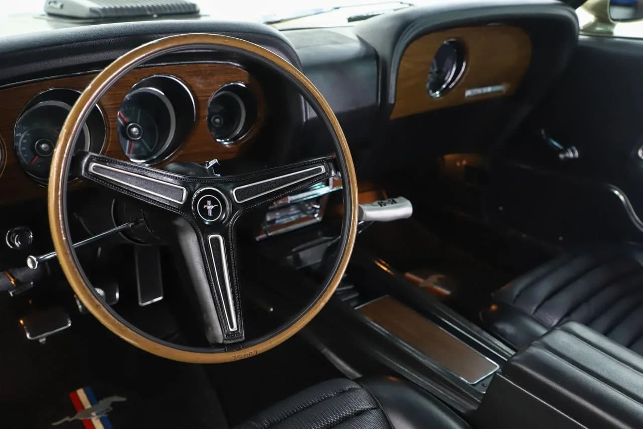 1970 Ford Mustang Mach 1 - Thumbnail 2