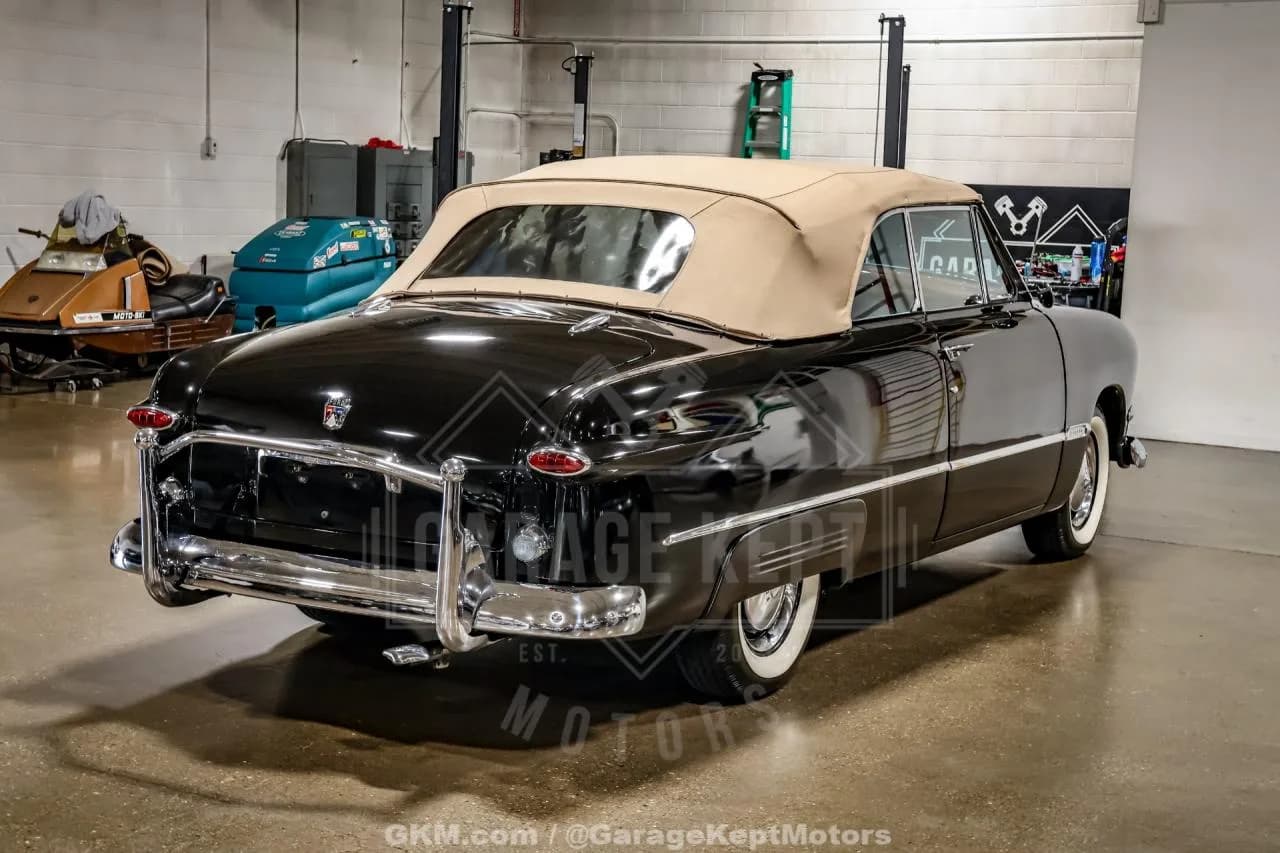 1950 Ford Custom Deluxe - Thumbnail 6