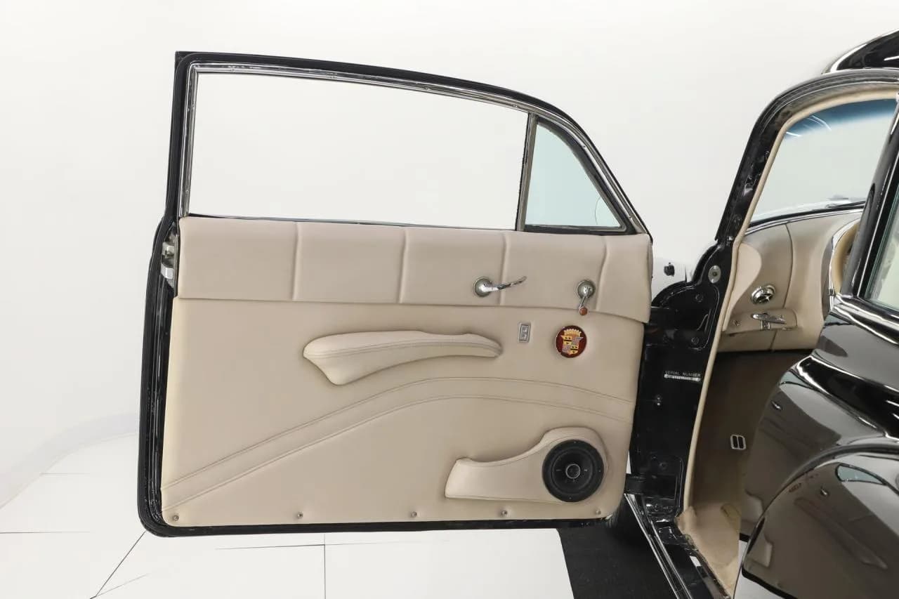 1948 Cadillac Series 62 - Thumbnail 8