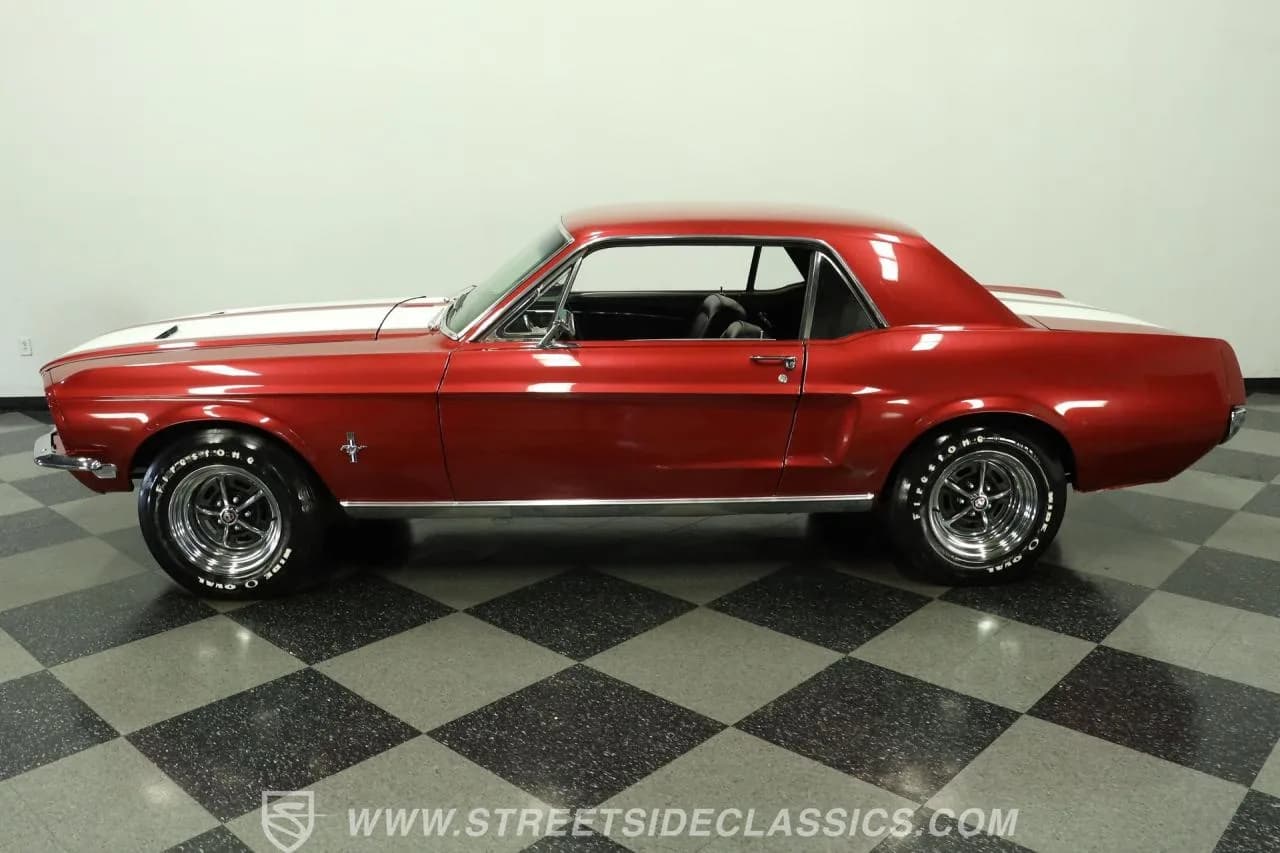 1968 Ford Mustang - Thumbnail 2