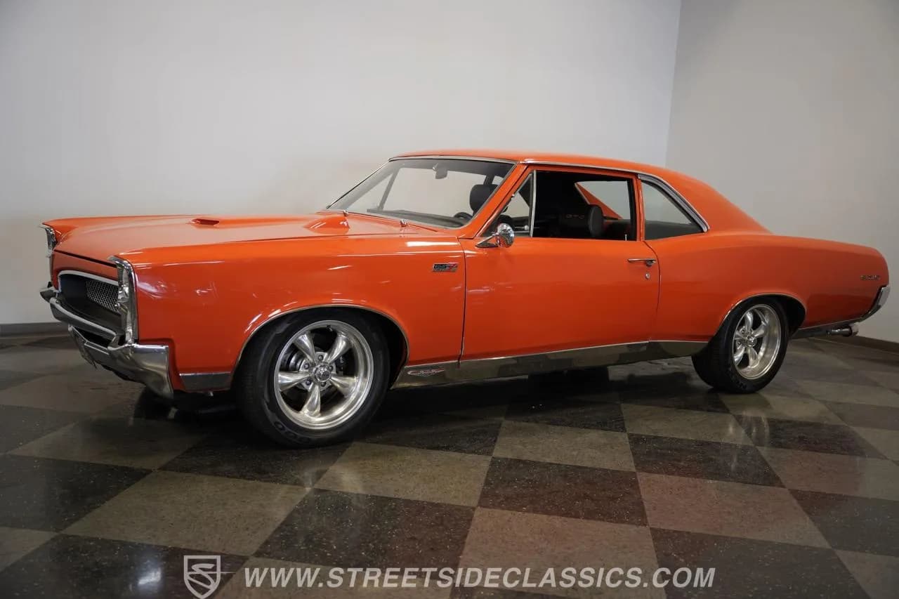 1967 Pontiac GTO Twin Turbo LS7 restomod - Thumbnail 7
