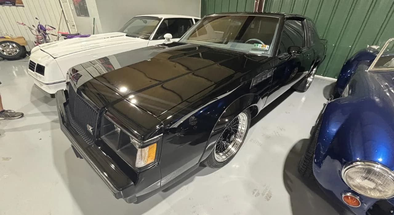 1987 Buick GNX 461 - Thumbnail 4