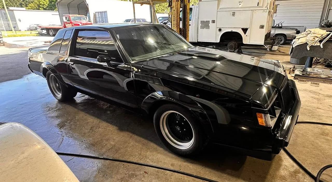 1987 Buick GNX 461 - Thumbnail 5