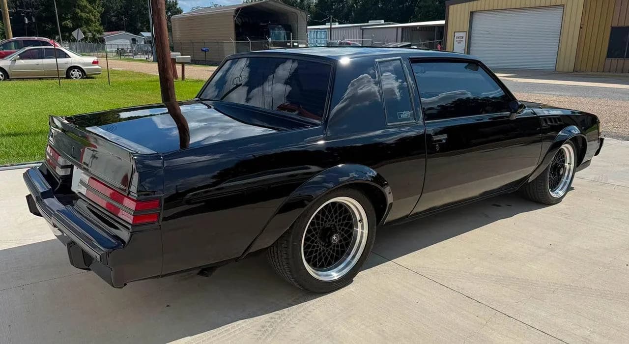 1987 Buick GNX 461 - Thumbnail 7
