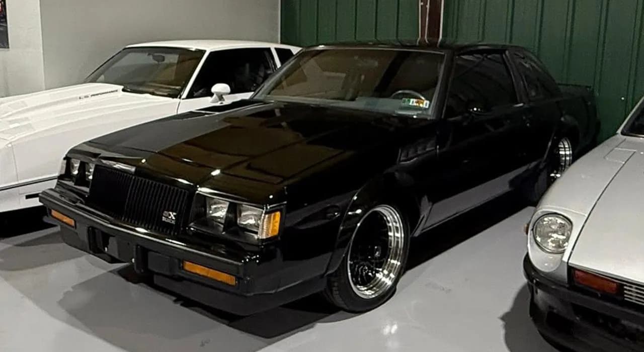 1987 Buick GNX 461 - Thumbnail 2