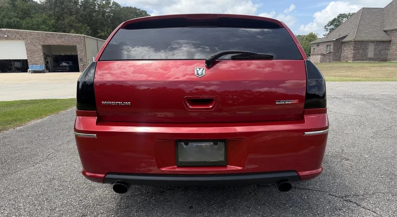 2006 Dodge MAGNUM SRT8 - Thumbnail 6