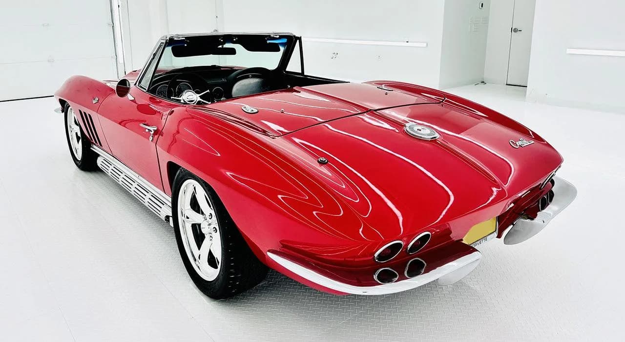 1964 Chevrolet Corvette - Thumbnail 4