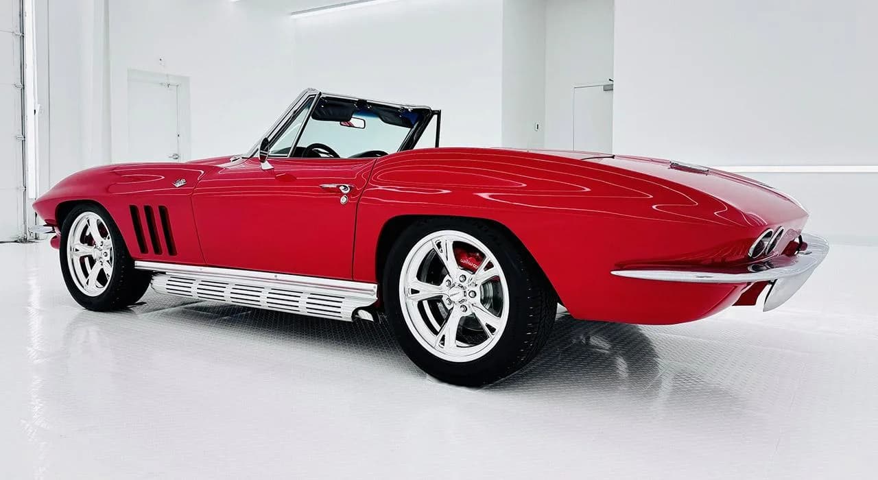 1964 Chevrolet Corvette - Thumbnail 3