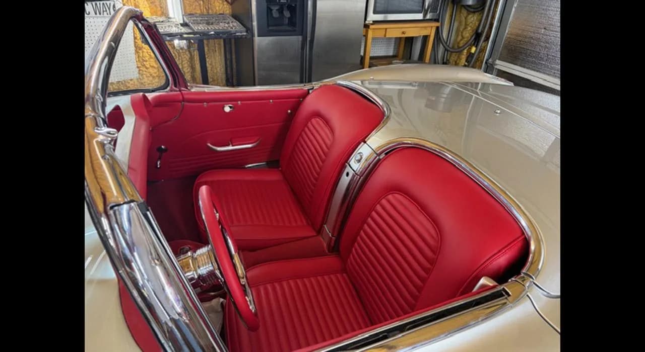 1956 Chevrolet CORVETTE RESTOMOD2D - Thumbnail 8