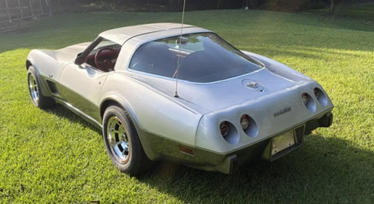 1978 Chevrolet CORVETTE ANNIVERSARY - Thumbnail 4