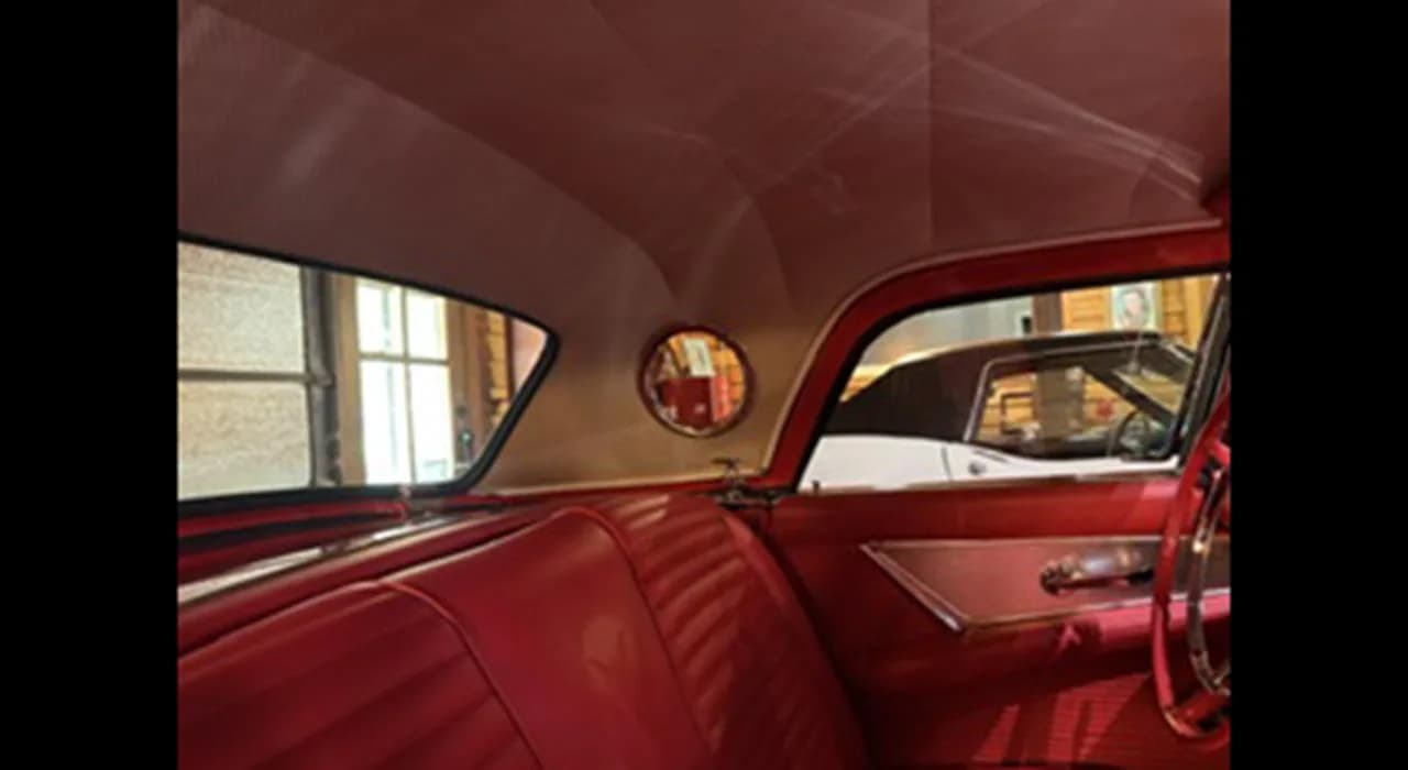 1957 Ford Thunderbird - Thumbnail 5