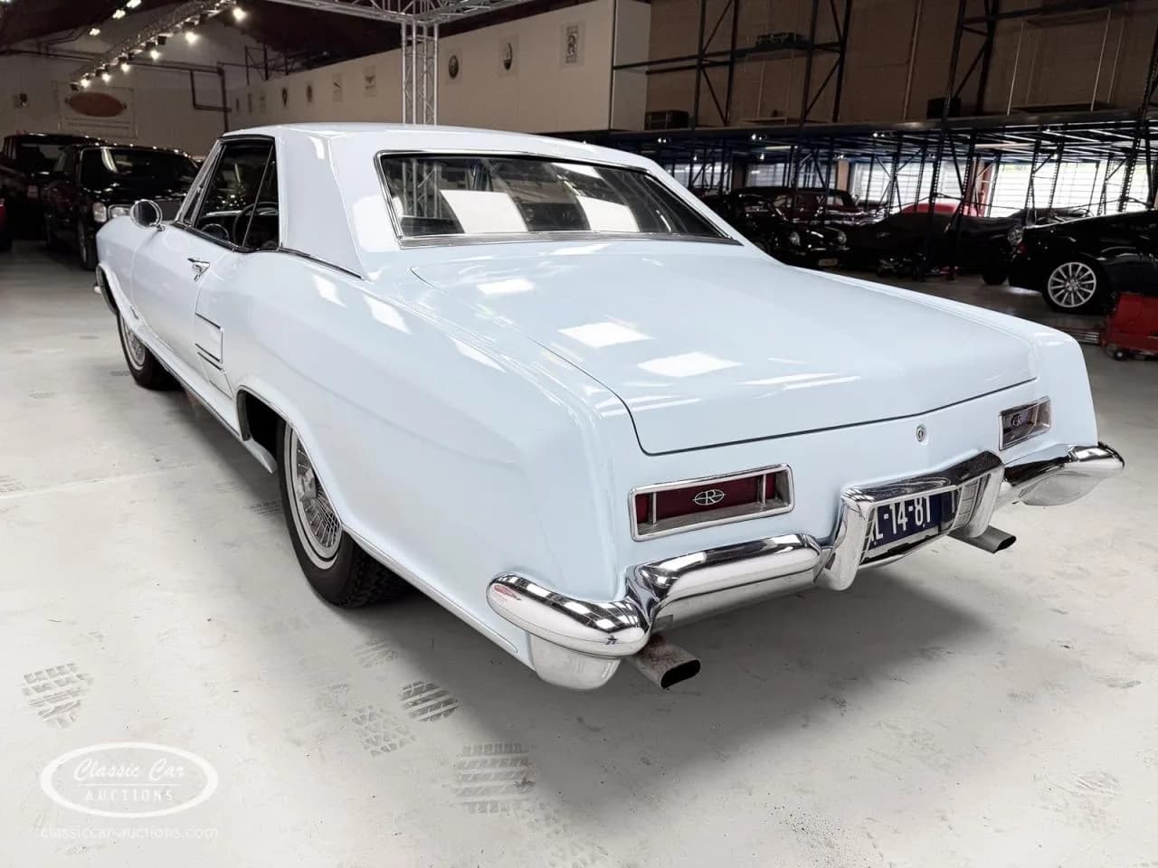 1964 Buick Riviera - Thumbnail 4
