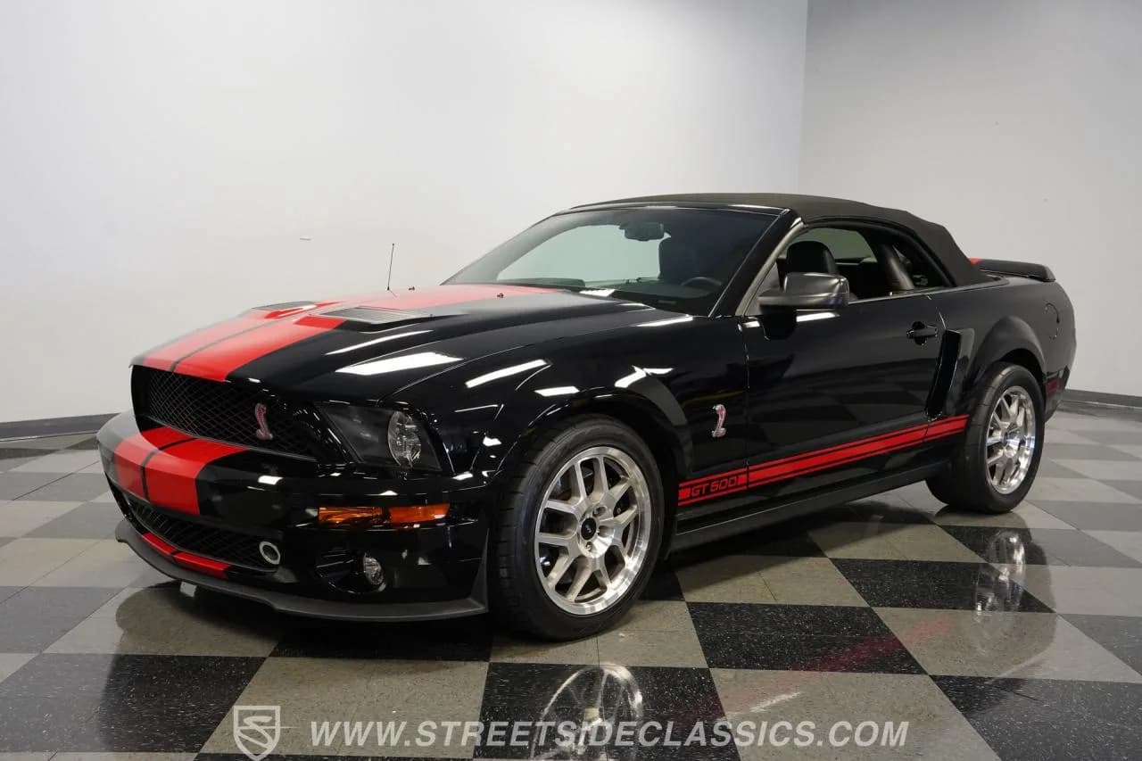 2009 Ford Mustang Shelby GT500 Convertible - Thumbnail 6