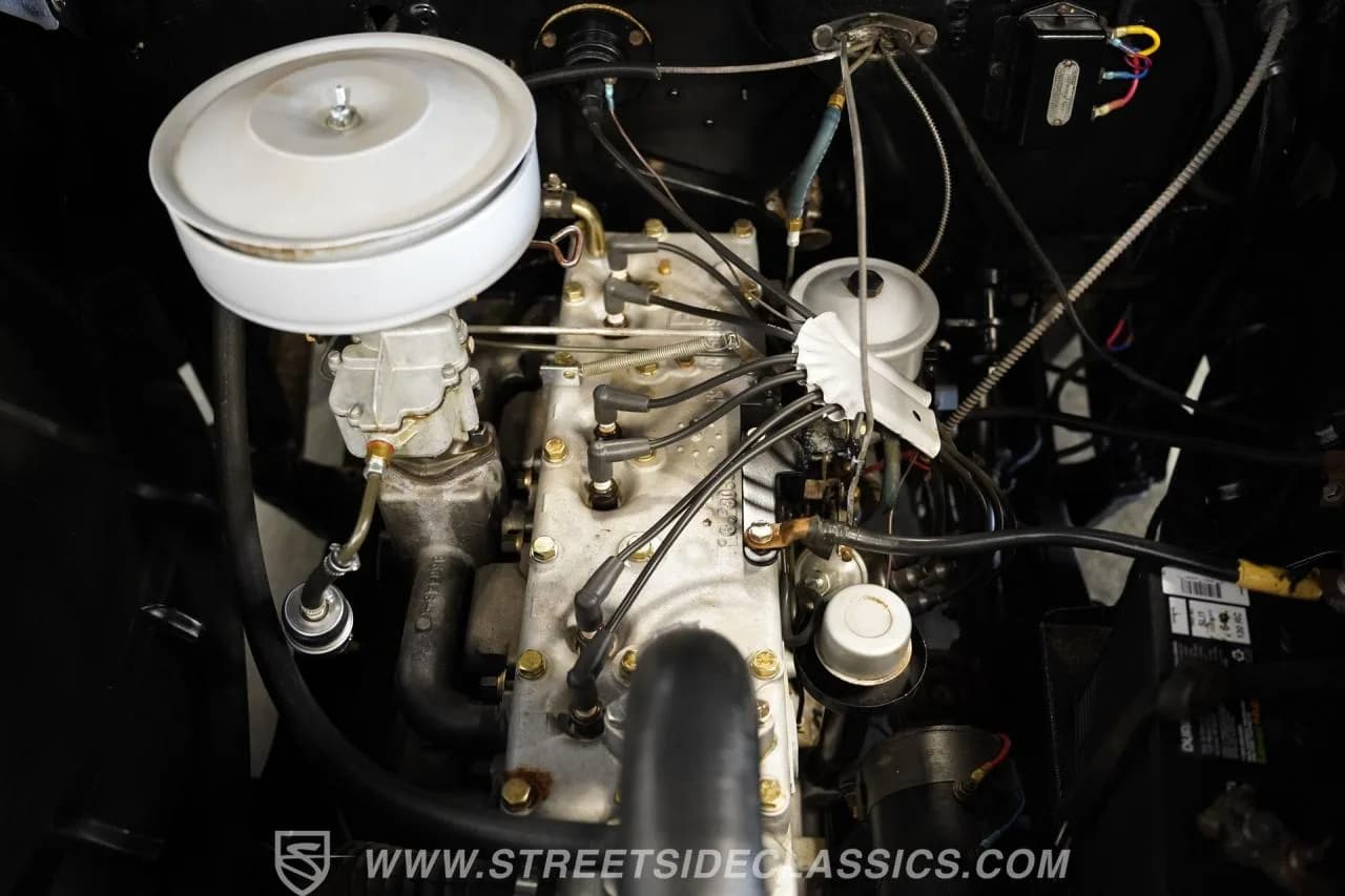 1941 Plymouth P11 - Thumbnail 4
