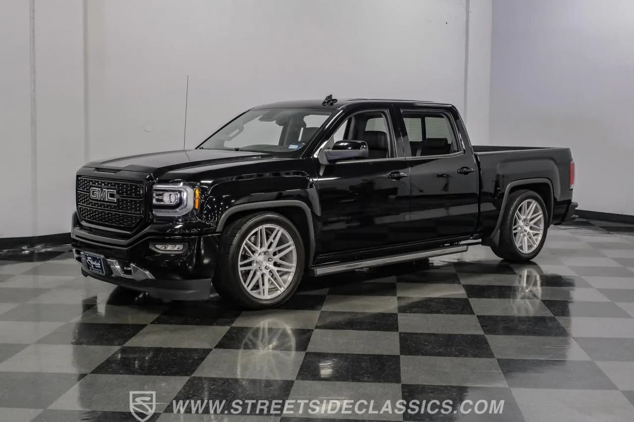 2017 GMC Sierra 1500 Denali Pro Touring - Thumbnail 6
