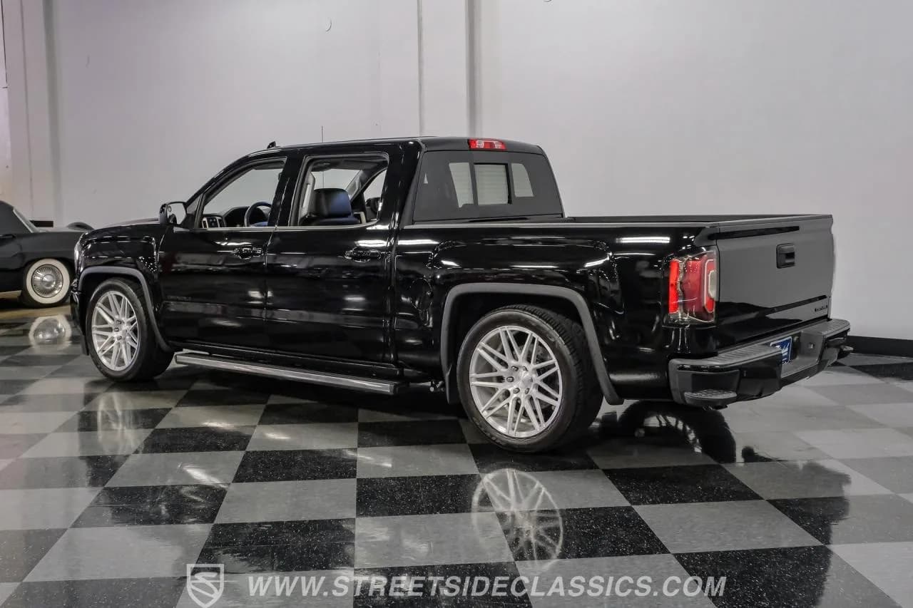 2017 GMC Sierra 1500 Denali Pro Touring - Thumbnail 8
