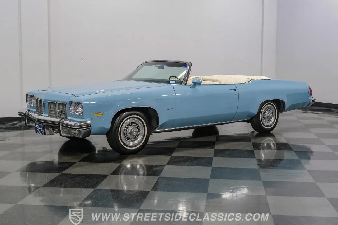1975 Oldsmobile Delta 88 Royale Convertible - Thumbnail 6