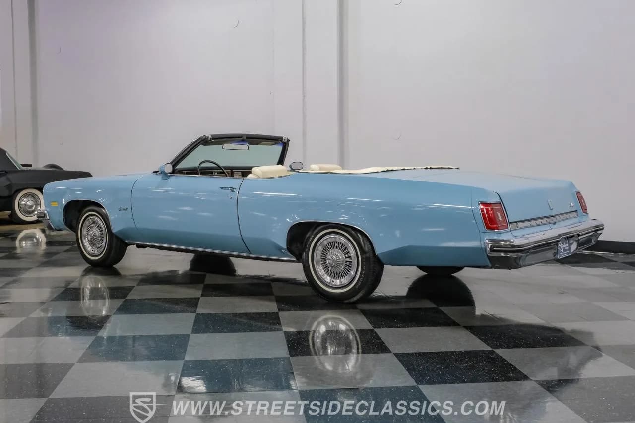 1975 Oldsmobile Delta 88 Royale Convertible - Thumbnail 8