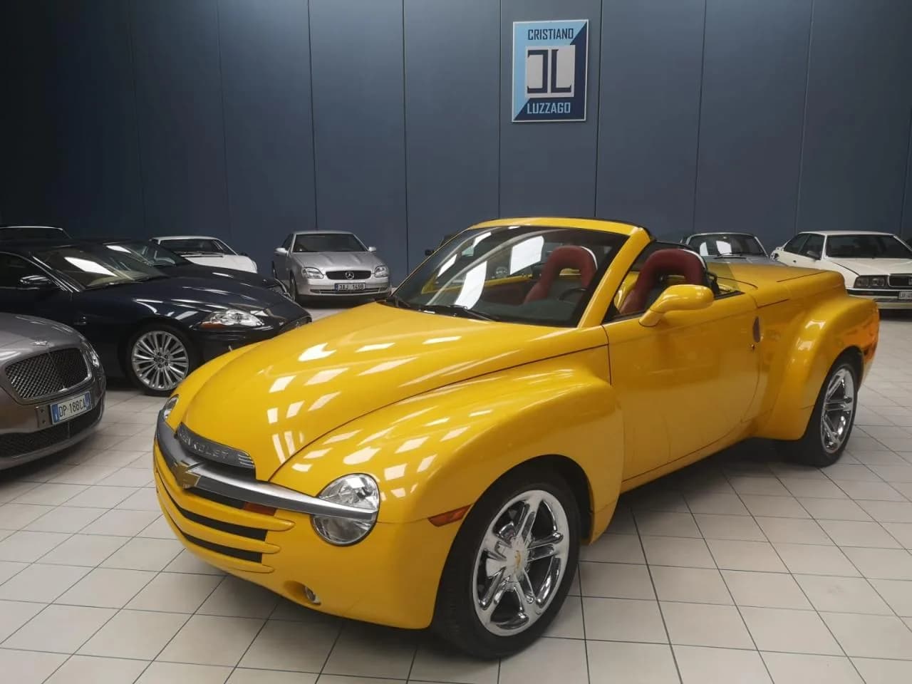 2005 Chevrolet SSR 6.0 2005 - Thumbnail 2