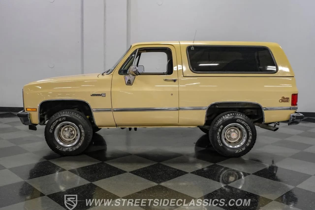 1985 GMC Jimmy Sierra Classic 4x4 - Thumbnail 7