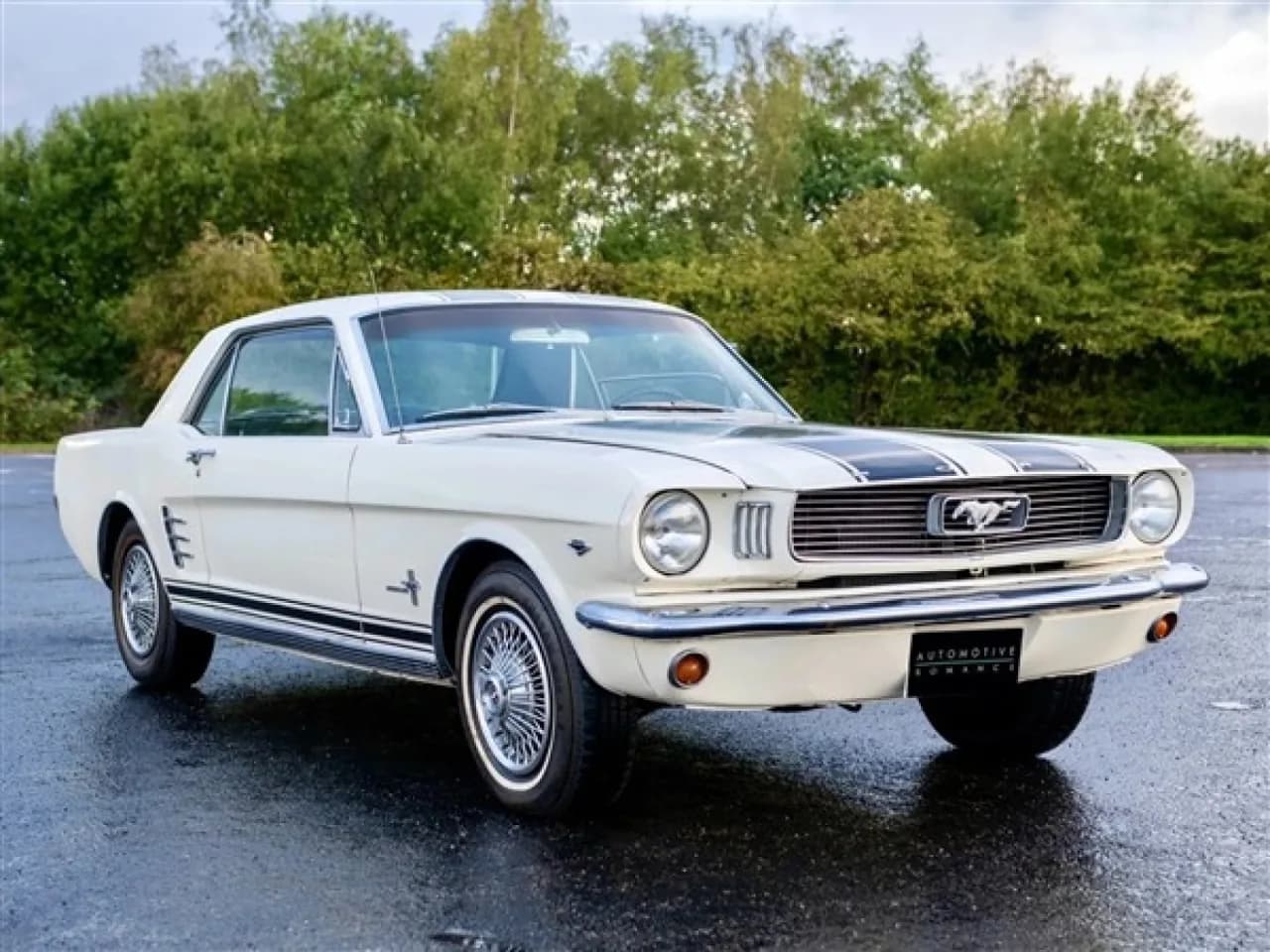 1966 Ford Mustang 4.7 V8 289 - Thumbnail 4