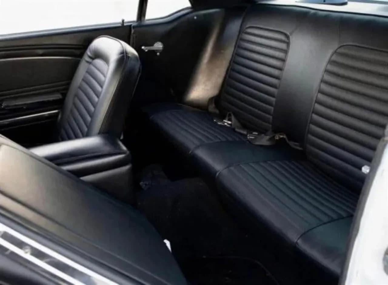 1966 Ford Mustang 4.7 V8 289 - Thumbnail 8