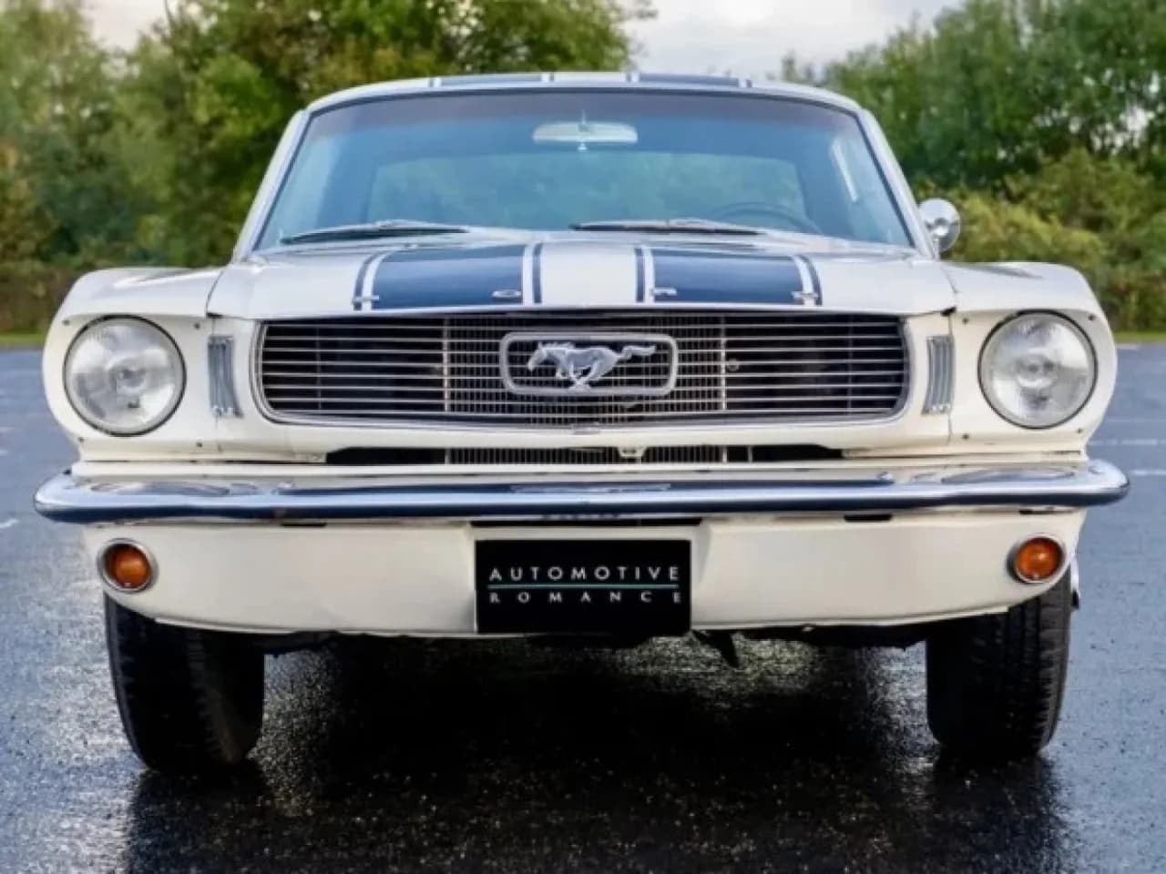 1966 Ford Mustang 4.7 V8 289 - Thumbnail 2