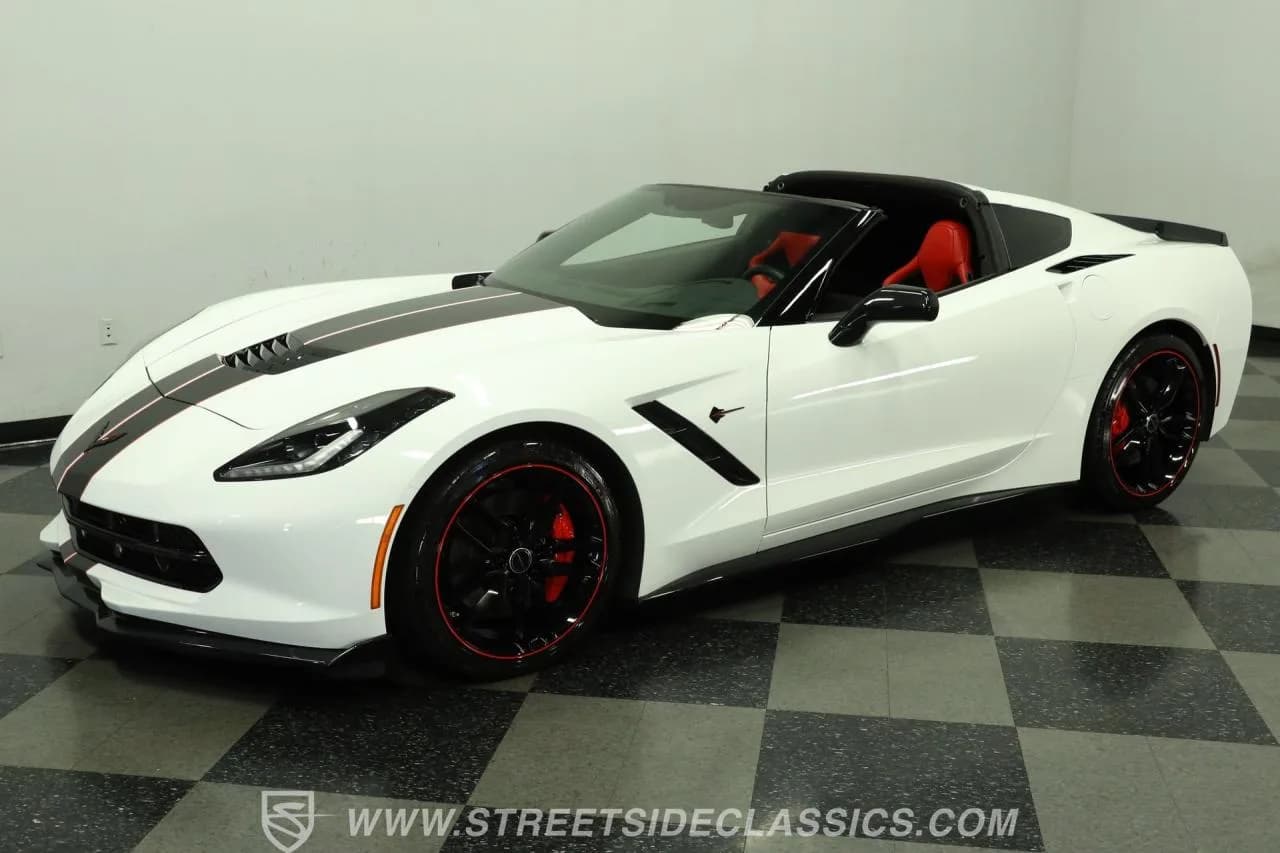 2015 Chevrolet Corvette Stingray 2LT Z51 - Thumbnail 6