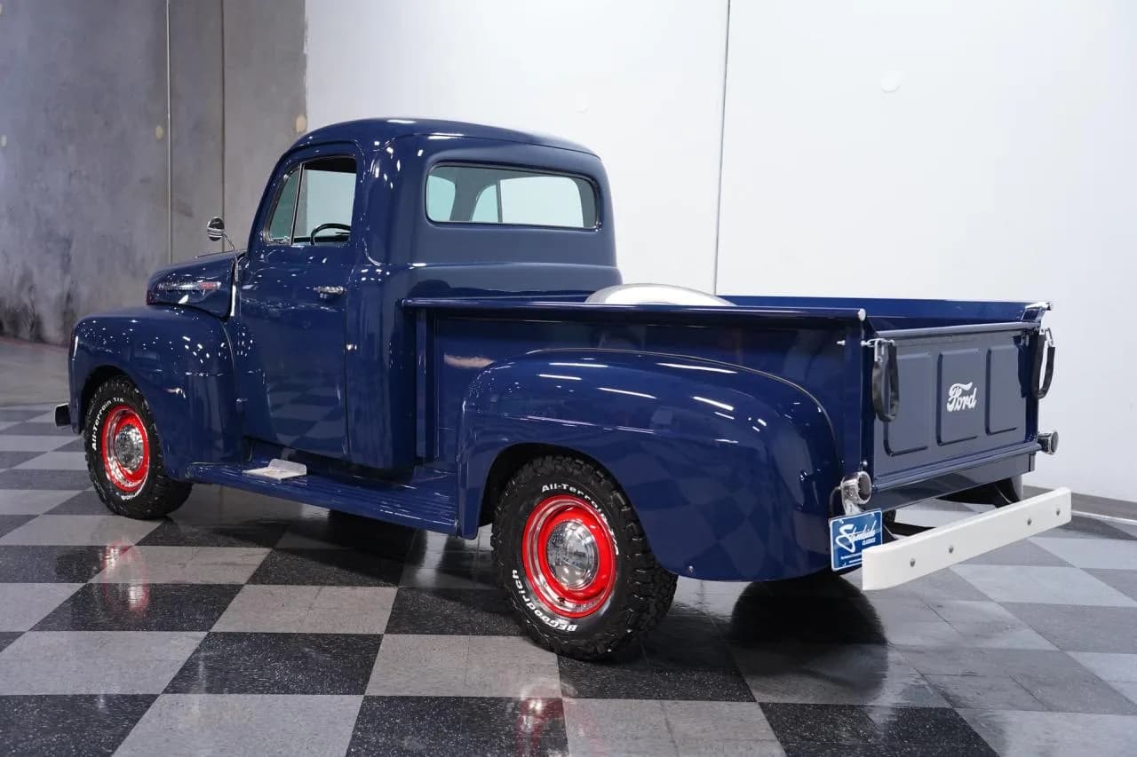 1952 Ford F-1 - Thumbnail 7